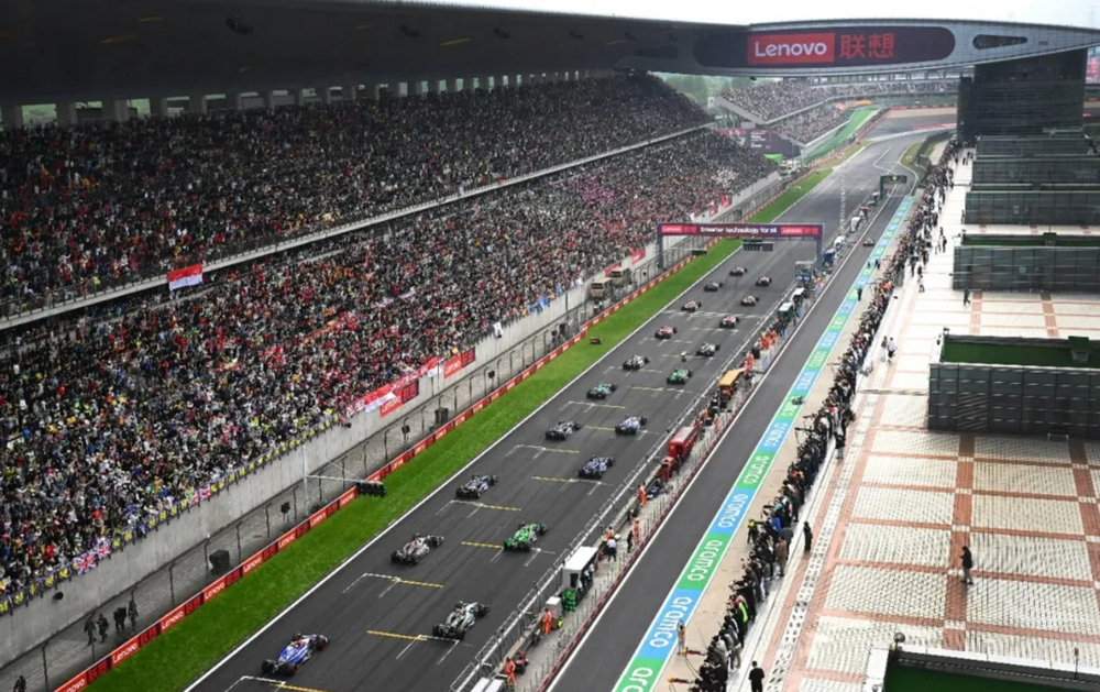 开云体育网页版登录-F1点燃上海赛事经济:330元到42800元门票全售罄,周边多家酒店一房难求